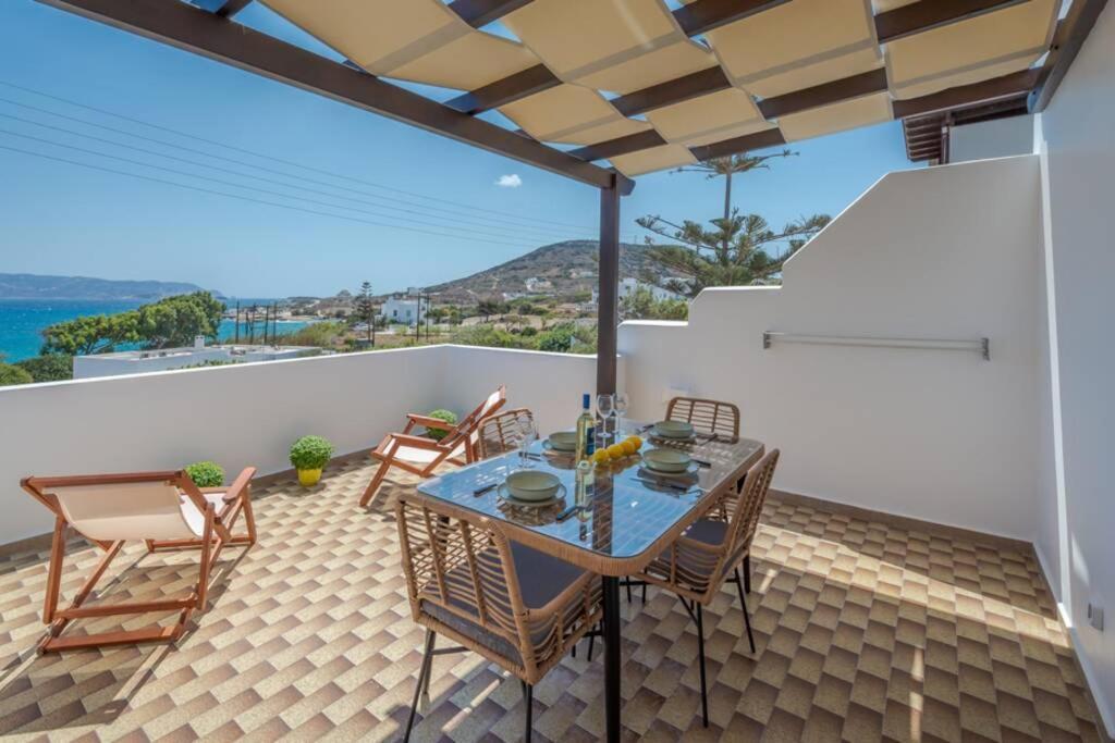 Brizet Apartments Sea View Pollonia Exterior photo